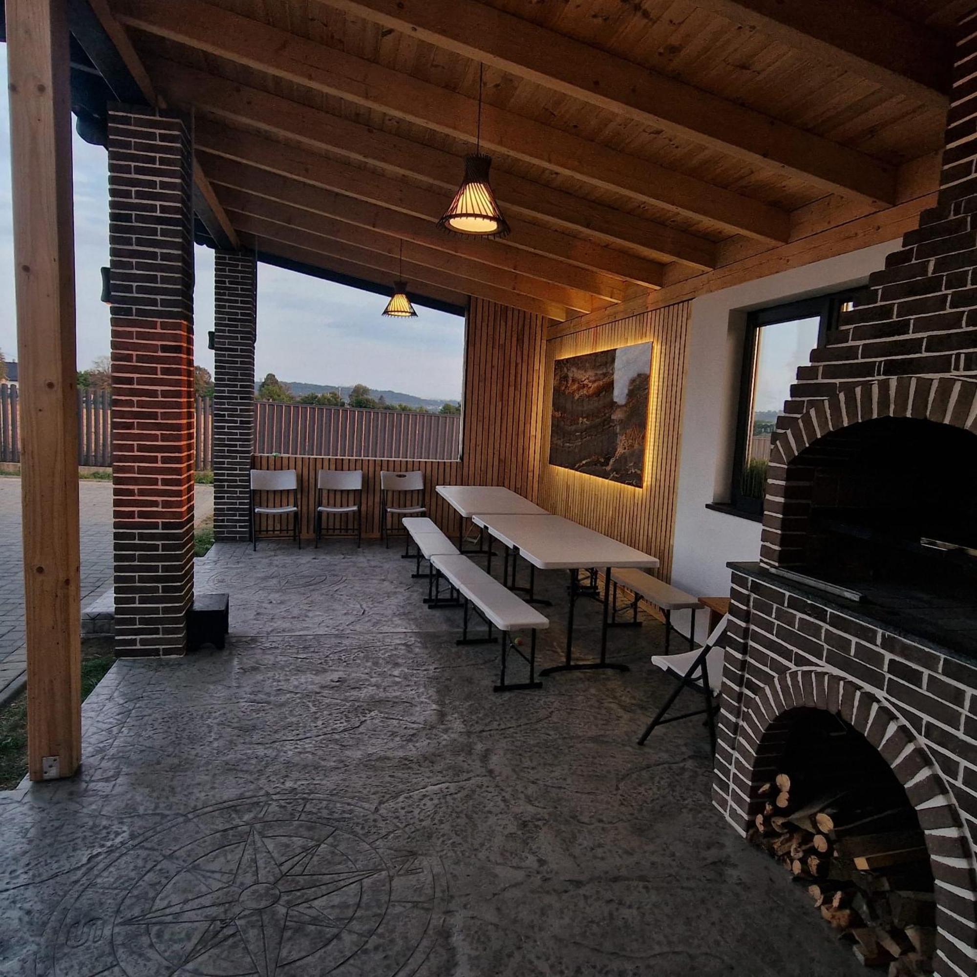 Sunny House Vila Suceava Exterior foto
